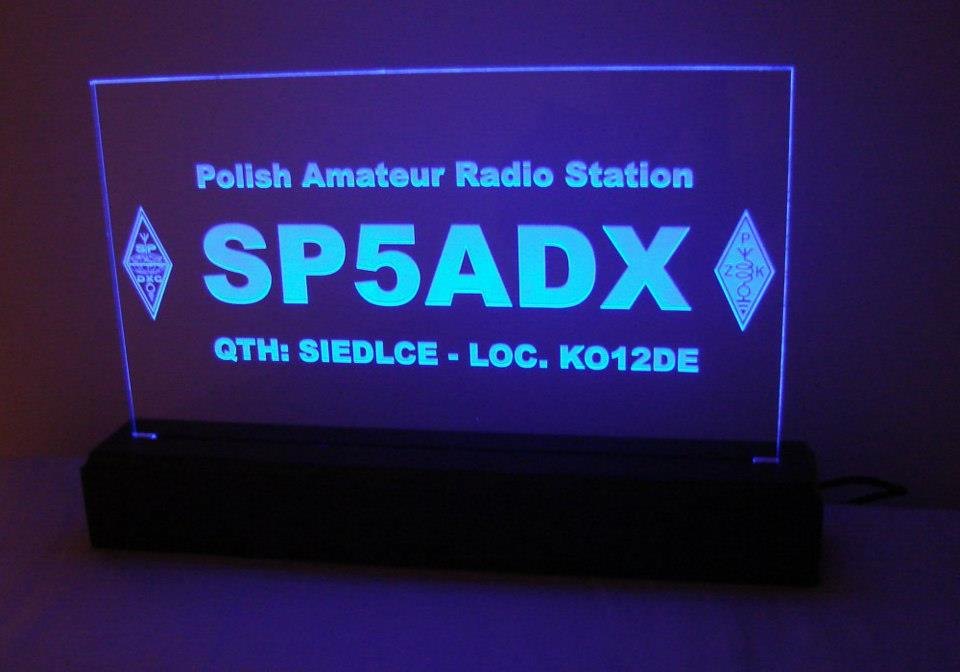 Tabliczki LED ze znakiem